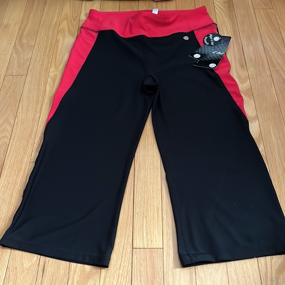 NWT Objet d’art Capri athletic pants - Picture 2 of 3